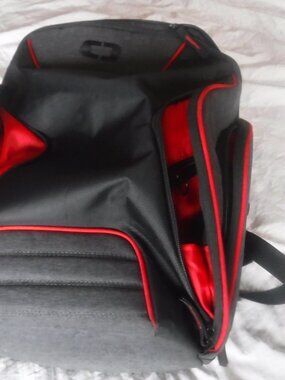 Ogio Hatch Pack Laser Red Heather Grey pre Owned